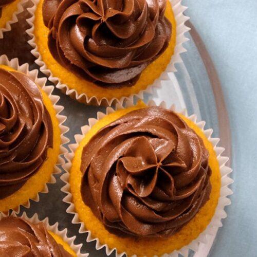 Doçuras no Forno: Aprenda Receitas de Cupcakes Incríveis!